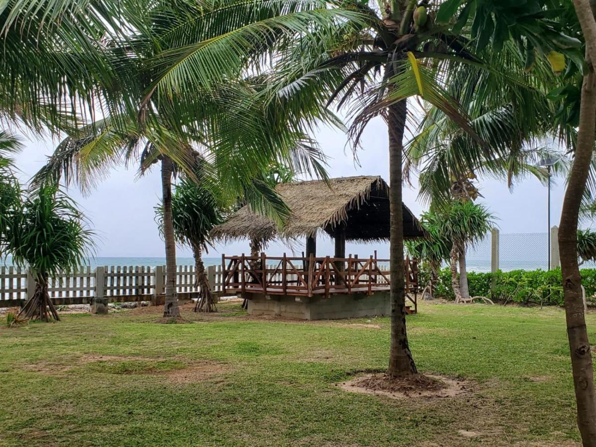 Beach Front Paradise Nilaveli Kültér fotó